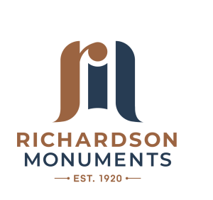 ewoVeocG Richardson 2 300x282